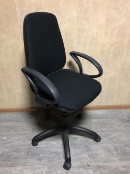 Кресло офисное "Престиж" № 5 "Черный" бу