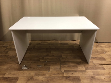 Стол офисный прямой № 6 "Белый" бу