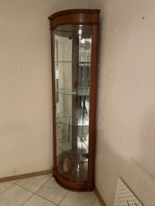 Пенал-вітрина кутова «Горіх», бу