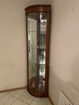 Пенал-вітрина кутова «Горіх», бу