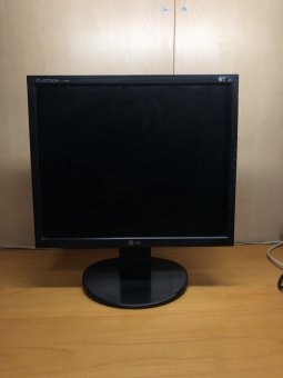 Монитор "LG 1753 S" бу