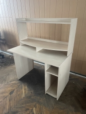 Стіл офісний прямий з тумбою № 3 «Береза» бу 