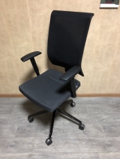 Офисное кресло "Bejot Eleven Black""Серый" "Сетка", бу