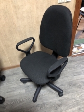 Кресло офисное "Престиж" № 5 "Черный" бу