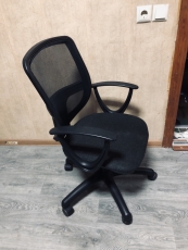 Кресло офисное № 6 "Черный" "Сетка" бу 