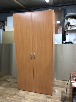 Шафа для одягу «Вишня» бу