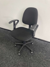 Кресло офисное № 5 "Черный" ,бу 