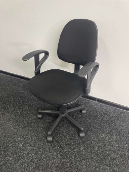 Кресло офисное № 5 "Черный" ,бу 