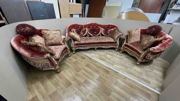 Диван+ 2 кресла "Кинг" ,"Италия"  бу