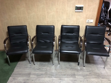 Крісло-стул офісний № 4 "САМБА" "Чорний" бу