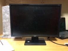 Монітор Acer 21.5" V223WL, бу